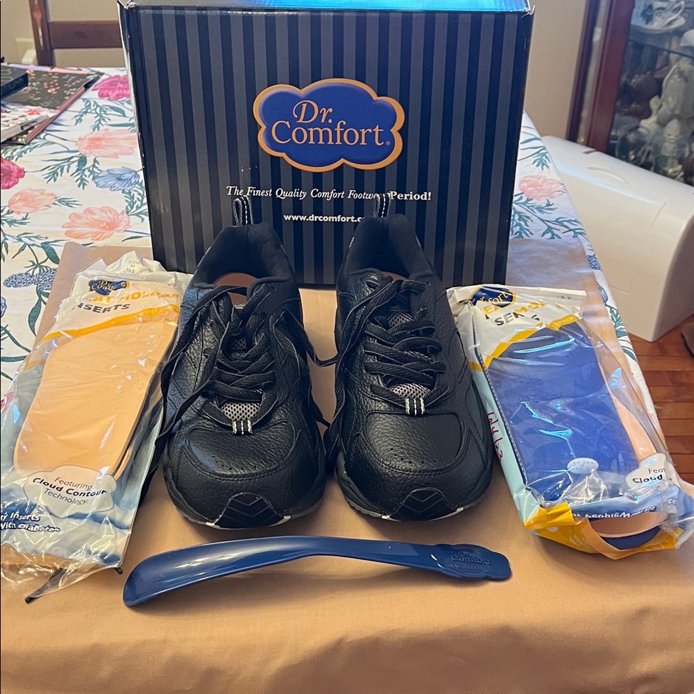 Dr. Comfort Black Men's Sneakers